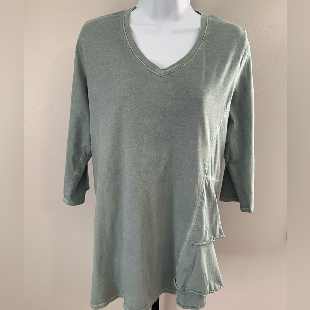 Focus Casual Life V-Neck Tunic in Vintage Wash Sage Green